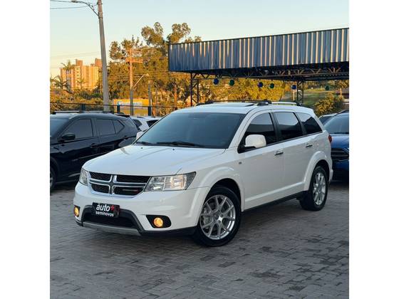 DODGE JOURNEY 3.6 RT V6 GASOLINA 4P AUTOMÁTICO